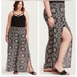 Torrid 3X Floral Medallion Chiffon Side Slit Wide Leg Pants Vacation Beach Boho